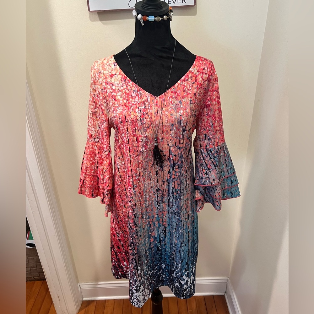 Women’s Ombre Bell Sleeve Shift Dress Pink Teal V-Neck Boho Size Medium NWT - Picture 5 of 13